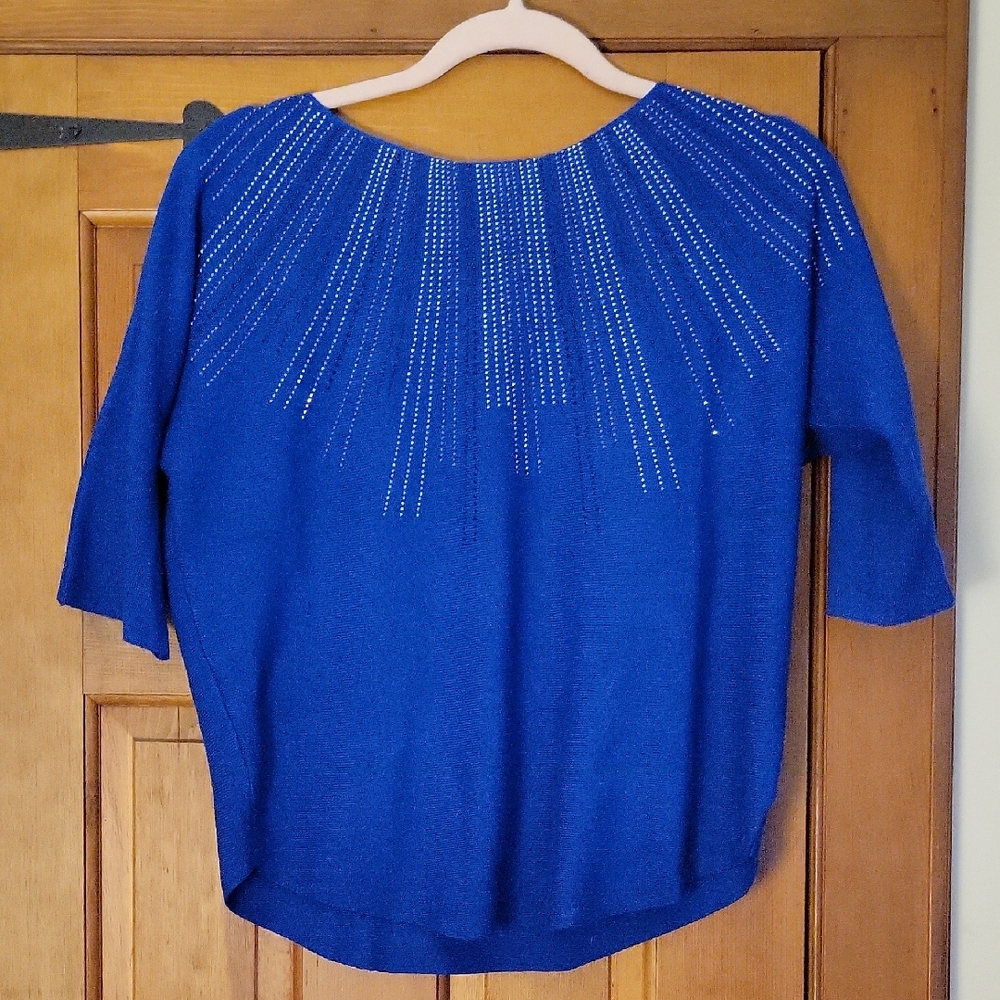 STARBURST SHIMMER EMBELLISHED KNIT TOP WITH ELBOW SLEEVES - Picture 2 of 10